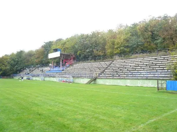 Stadion FK Radnički Novi Beograd - Novi Beograd - 2 dicas