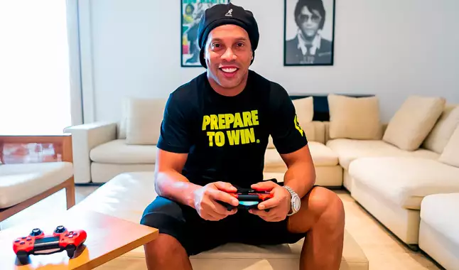 Ronaldinho Gaúcho lança cidade no GTA RP, esports