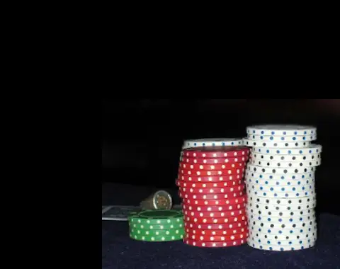 Poker open the bets: size matters