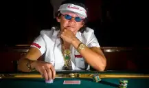 Estrela do Póquer: Scotty Nguyen