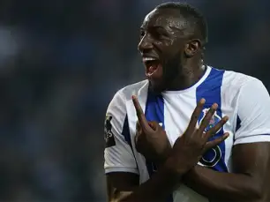 Transmissão em direto Porto vs Galatasaray