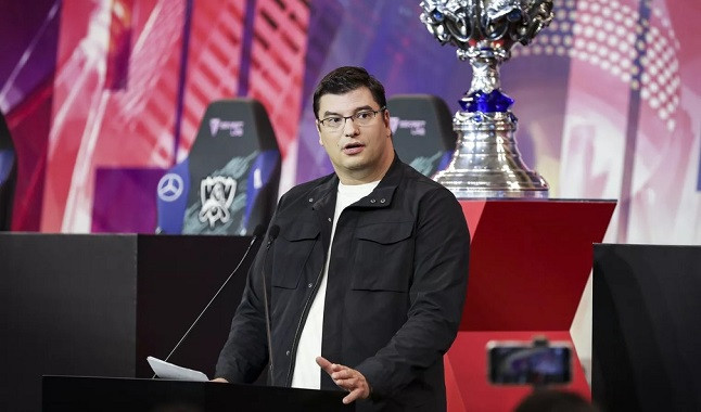 Riot Games opens investigation against CEO