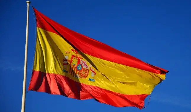 Spain teams may have to cancel deals with bookmakers